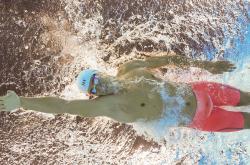 开云体育下载-风暴眼与海啸，当决赛目光聚焦于一节定鼎的雄鹿启示录