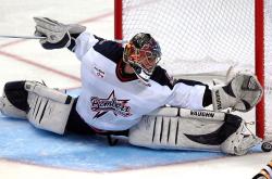 开云体育app-哈斯手术刀般精准，威廉姆斯如陷迷雾；阿隆索不老传奇，用方向盘点燃赛场