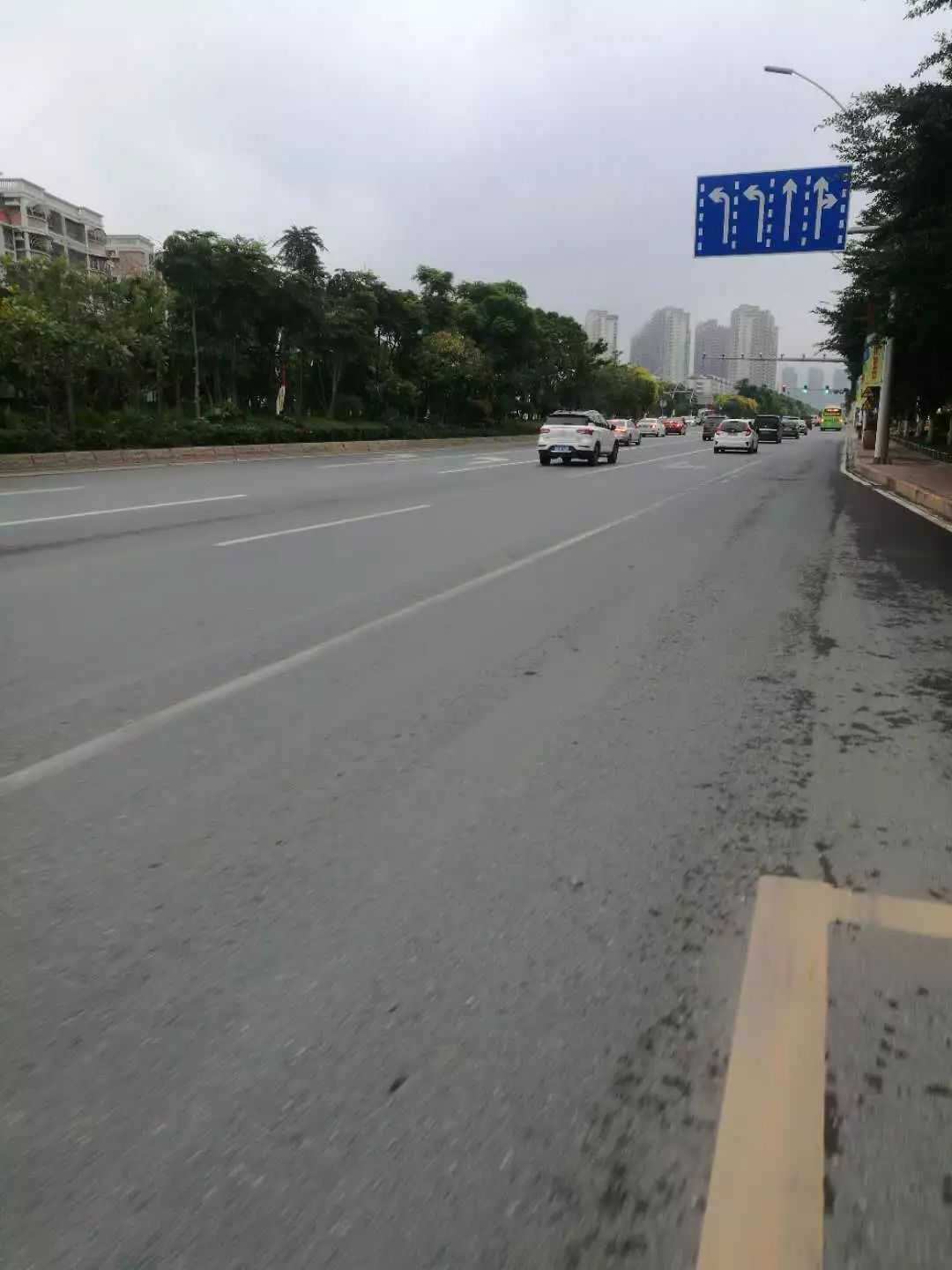 深圳使出浑身解数，奋战至底的简单介绍