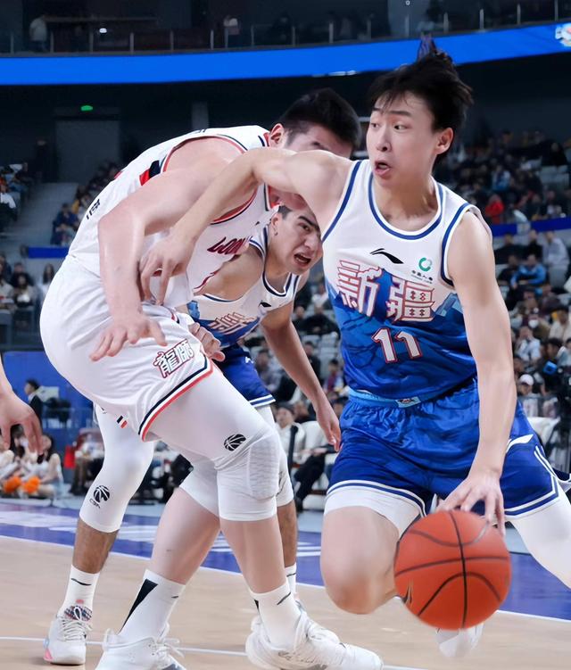 云南男篮连胜追击前四，实力获认可