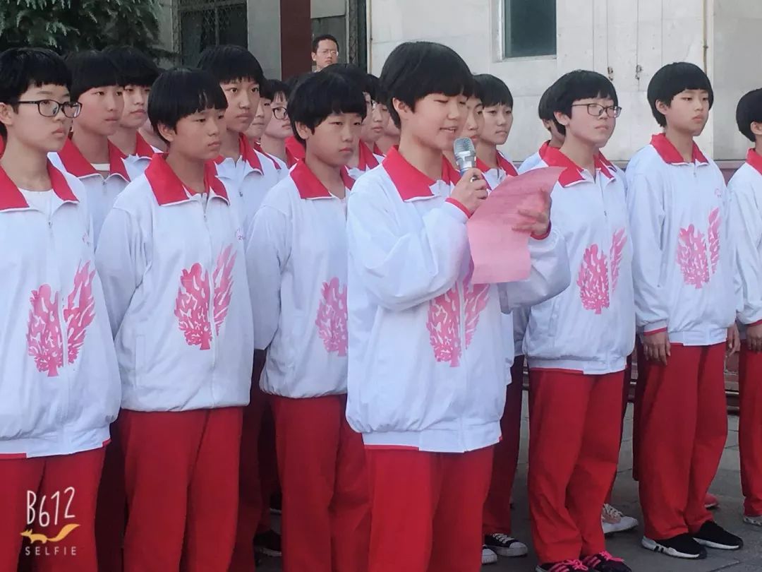 顶级球队掷地有声，斗志昂扬争先恐后的简单介绍