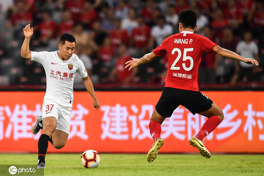 深圳佳兆业客场力克深圳国力，获得三分的简单介绍