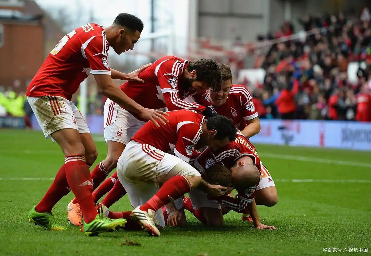 利物浦再胜斯旺西,保持不败势头 利物浦再胜斯旺西,保持不败势头