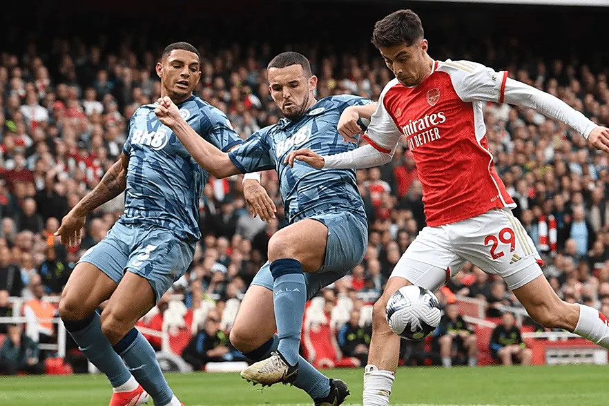 斯洛伐克队大胜匈牙利队，领跑小组积分榜