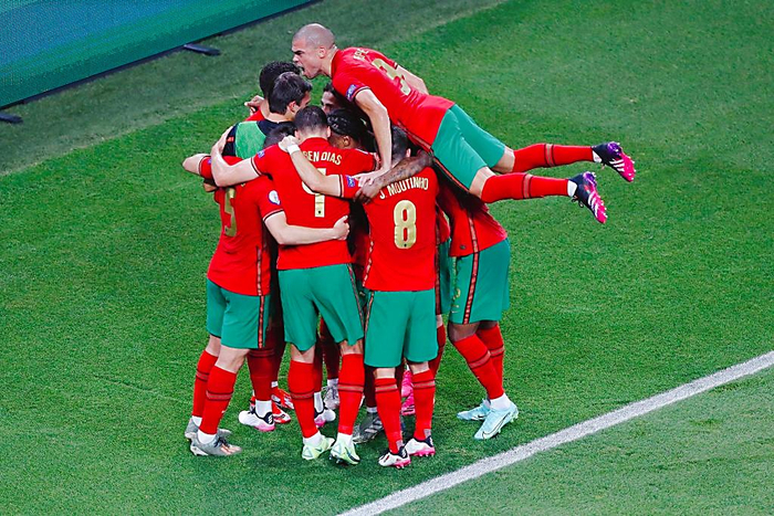 葡萄牙球队壮举获胜，成功晋级下一轮