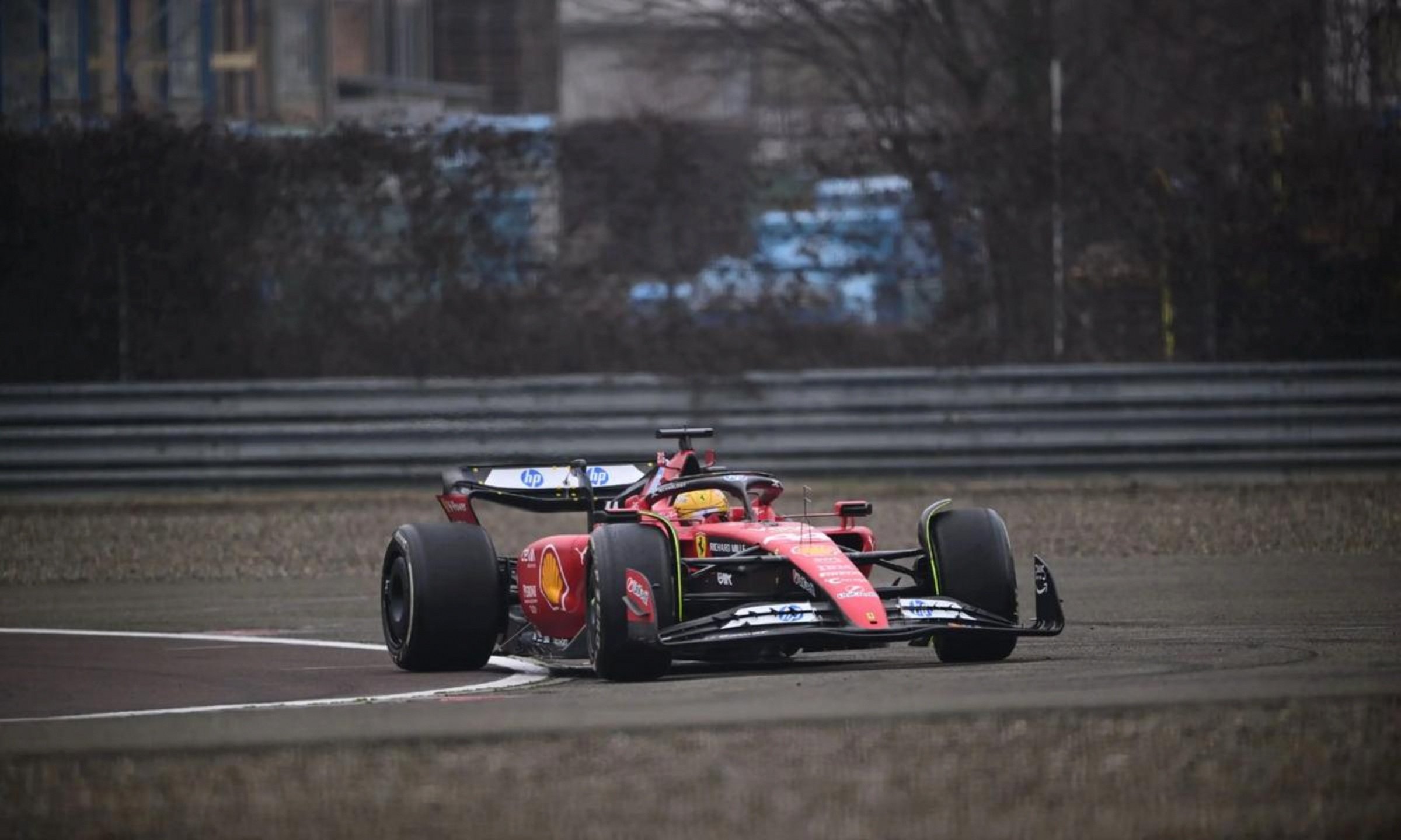 关于雷诺车队横扫法拉利，阿隆索惊艳四座的信息