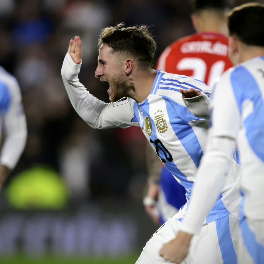 阿根廷横扫哥伦比亚,苏亚雷斯状态火热的简单介绍 阿根廷横扫哥伦比亚,苏亚雷斯状态火热的简单介绍