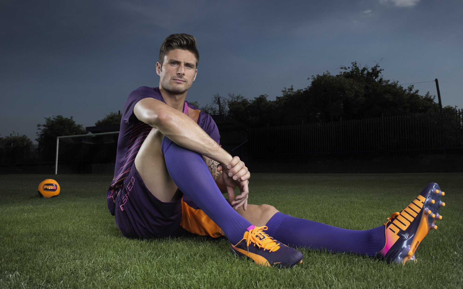 绿茵场上的误报蝴蝶效应,乌拉圭完胜英格兰,与一场从未发生的萨内高光表现