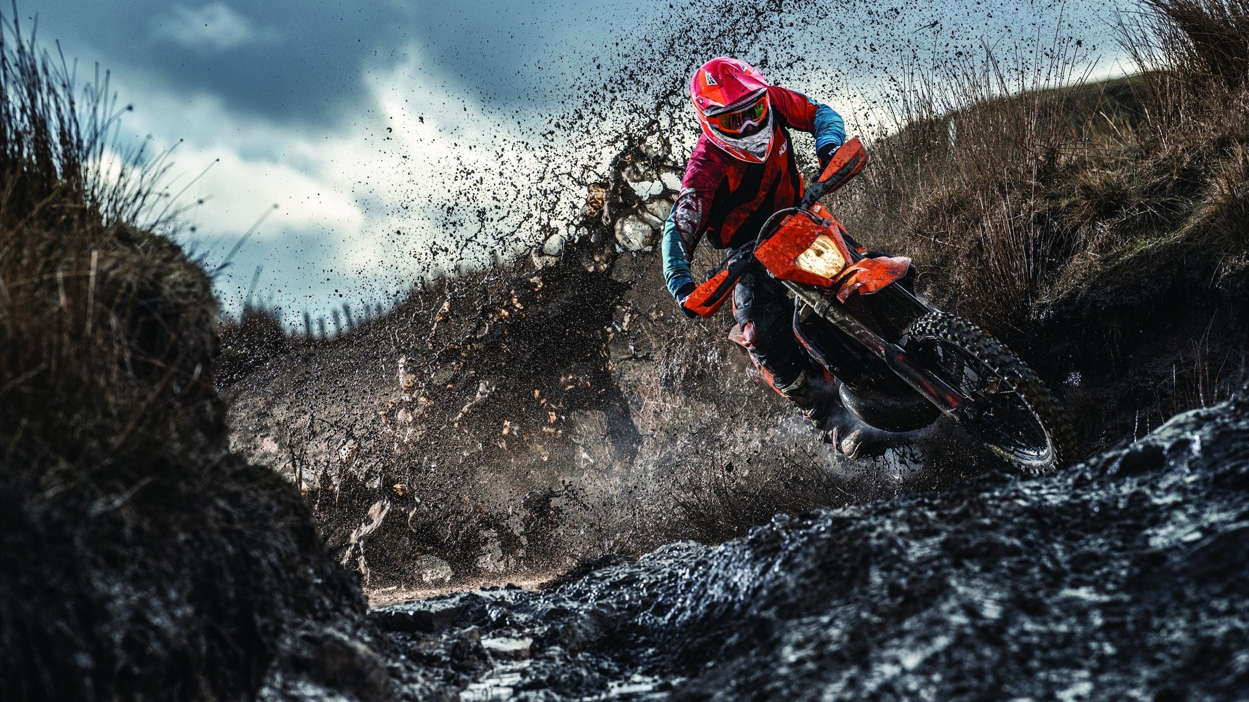 虚构的荣耀,当泰国队完胜法国队,李梓嘉统治了那座不存在的球场