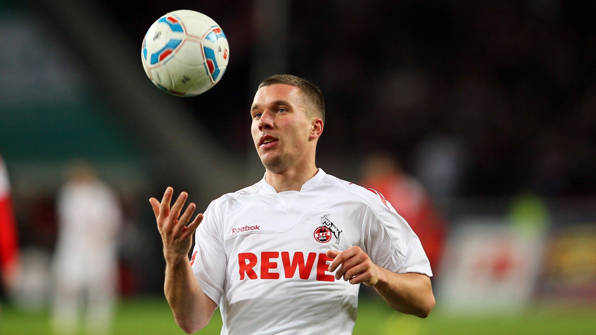 篮球无疆界，青岛队慈善赛完胜篮网，麦科勒姆惊艳背后的体育真谛